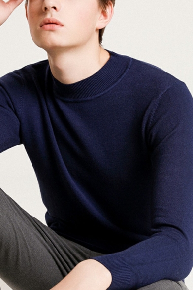 Dashing Sweater Plain Round Neck Rib Cuffs Long-Sleeved Regular Fitted Sweater for Men