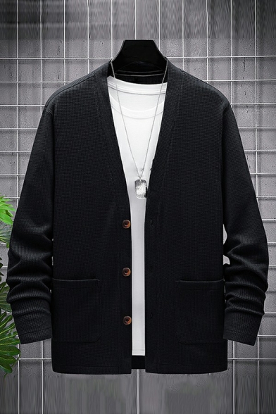 Men Modern Cardigan Solid Color V-Neck Button up Pocket Detail Long Sleeves Regular Fit Cardigan