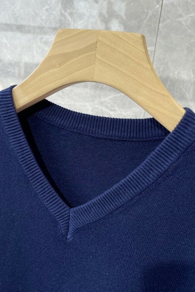 Dashing Men's Knitwear Solid Long Sleeve V Neck Regular Fit Pullover Sweater
