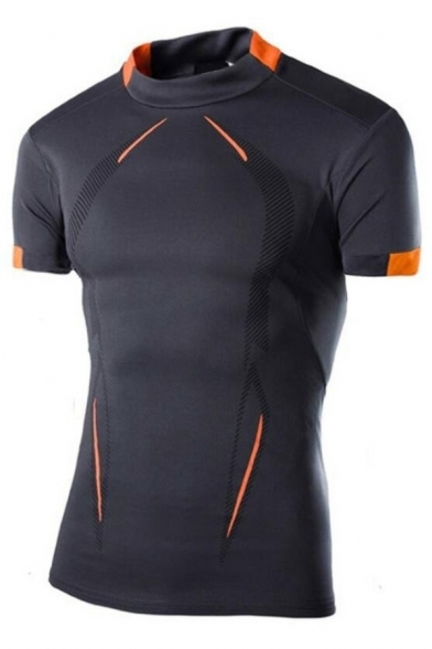 Men's Casual T-Shirt Stripe Pattern Short Sleeve Round Neck Regular Fit T-Shirt