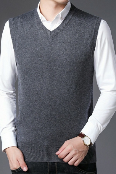 Stylish Sweater Vest Pure Color V-Neck Regular Fit Knitted Vest for Men