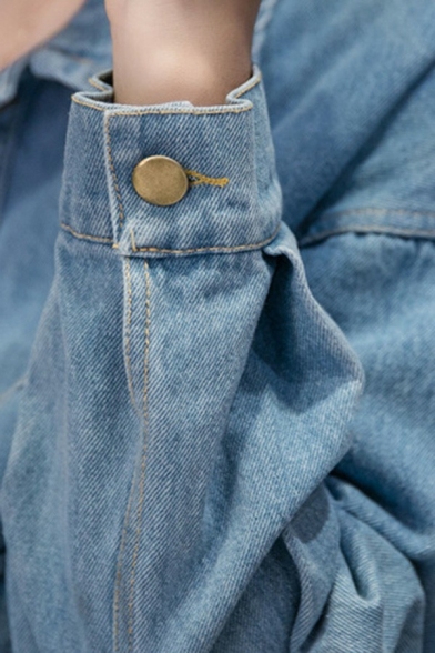 Popular Womens Denim Jacket Spread Collar Button Closure Loose Fit Denim Jacket