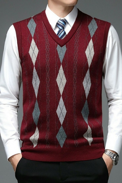Modern Sweater Vest Diamond Print V-Neck Regular Fit Knitted Vest for Men