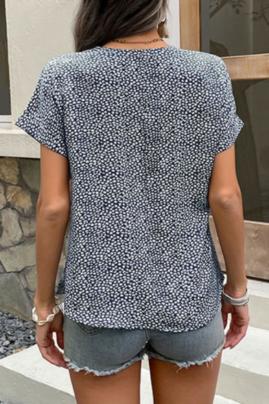 Retro Ladies V-Neck Shirt Leopard Print Short Sleeve Loose Fit Pullover Shirt