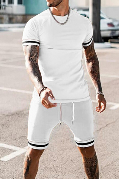 Modern Mens Co-ords Lines Pattern Round Neck Short Sleeve T-Shirt with Shorts Two Piece Set