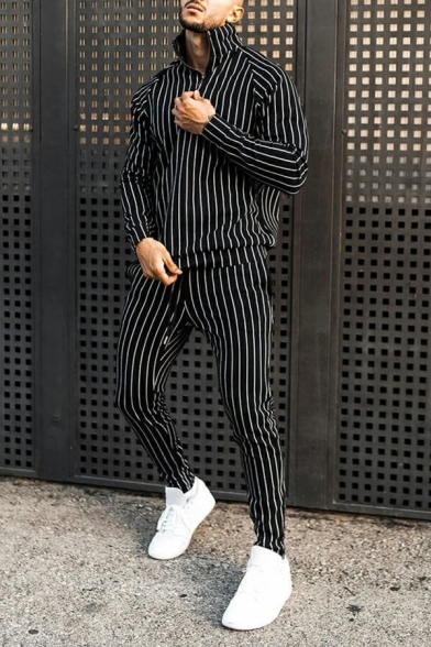 Stylish Mens Co-ords Striped Pattern Stand Collar Long Sleeve Half Zip Sweatshirt with Sweatpants Two Piece Set