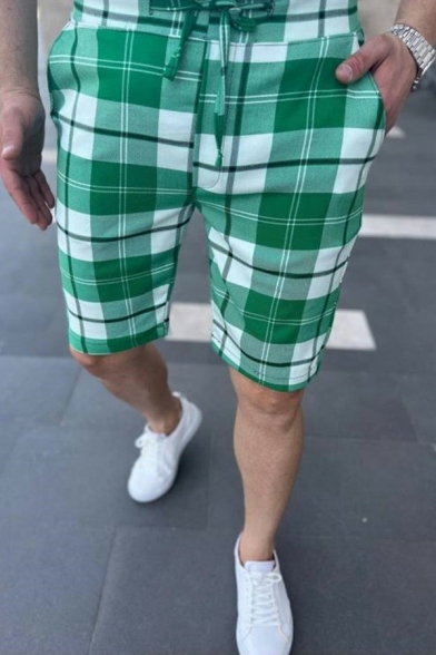 Simple Mens Shorts Plaid Print Drawstring Waist Mid Rise Slim Fit Shorts with Pocket