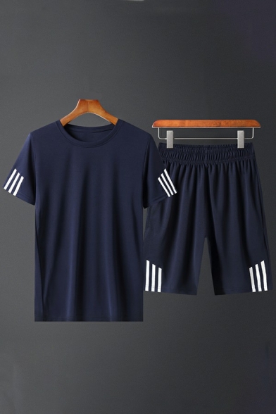 Casual Guys Co-ords Lines Pattern Round Neck Short Sleeve T-Shirt with Shorts Two Piece Set