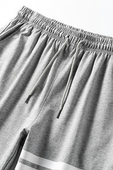 Men Classic Shorts Striped Pattern Elastic Waist Pocket Detail Drawstring Shorts
