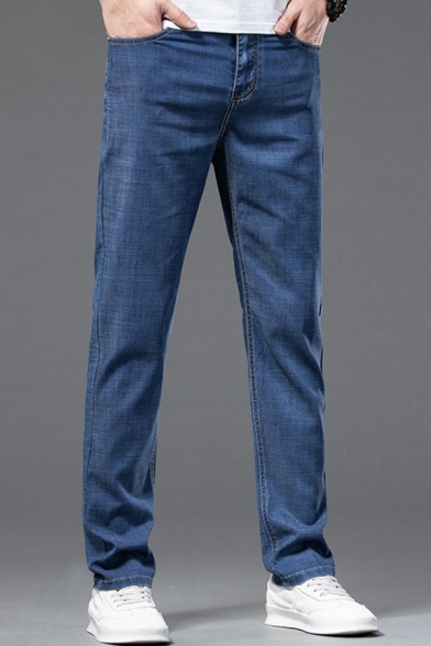 Simple Mens Plain Jeans Medium Wash Pocket Detail Zipper Placket Jeans