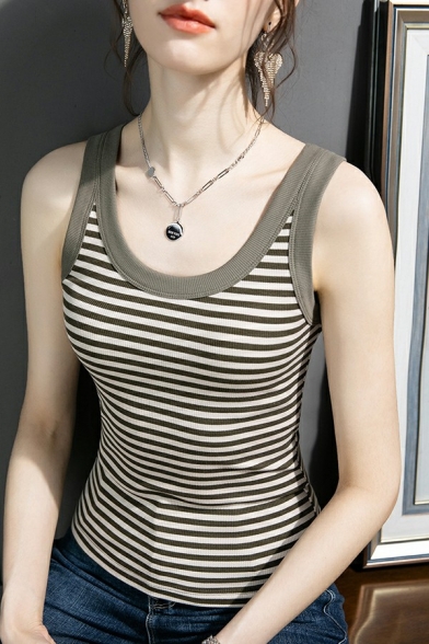 Leisure Women Camisole Stripe Pattern Scoop Neck Regular Fit Tank Top