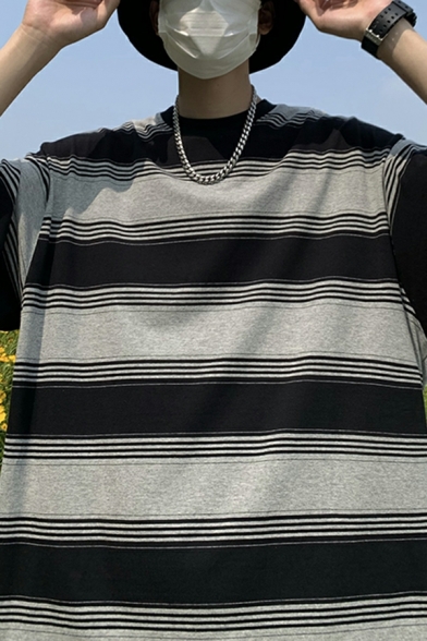 Fashionable Men's Tee Stripe Printed Crew Collar Half Sleeves Loose Fit T-shirt