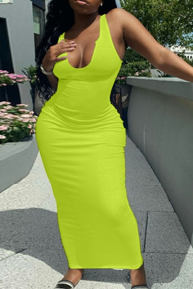 Edgy Dresses Solid Color Hook Neck Sleeveless Maxi Dresses for Women