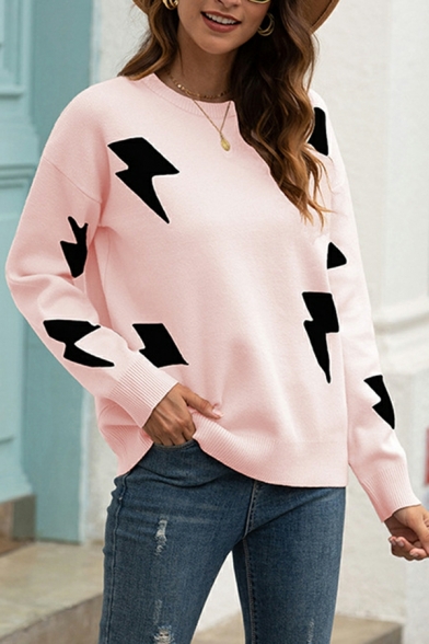 Stylish Ladies Sweater Lightning Printed Long Sleeves Round Neck Regular Pullover Sweater