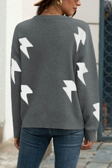 Stylish Ladies Sweater Lightning Printed Long Sleeves Round Neck Regular Pullover Sweater