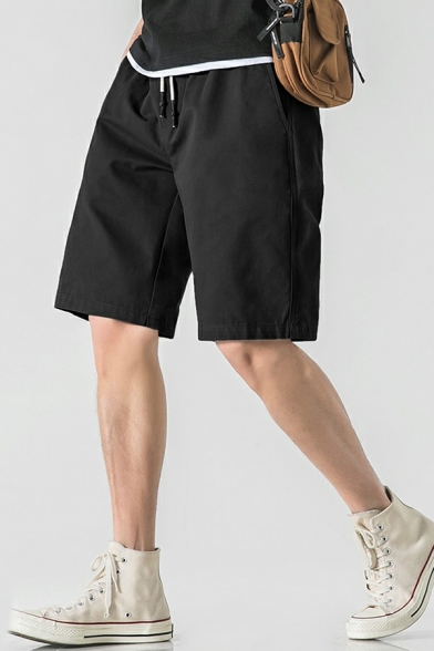Creative Guy's Solid Color Pocket Designed Drawstring Waist Regular Fitted Straight Shorts