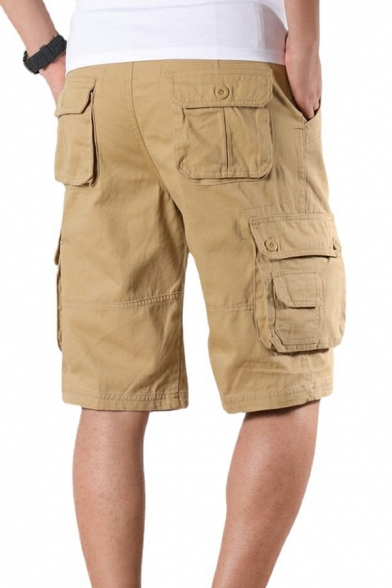 Dashing Solid Mid Rise Regular Flap Pocket Zip Closure Cargo Shorts for Men
