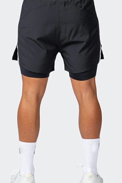 Elegant Men's Contrast Color Side Pocket Elastic Waist Slimming Mid Rise Shorts