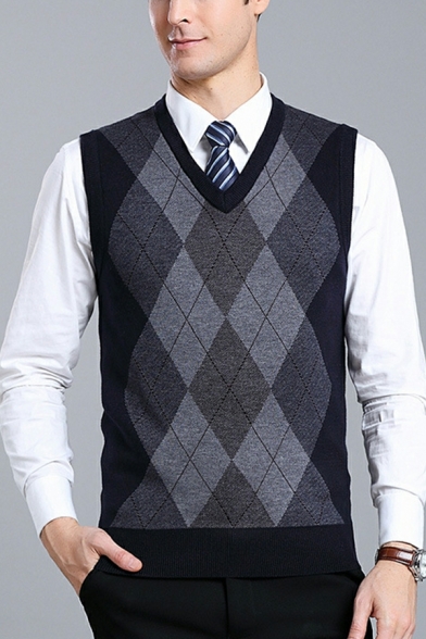 Stylish Boys Checked Printed Rib Hem V Neck Sleeveless Regular Knitted Vest for Men