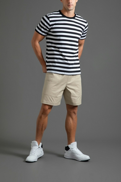 Freestyle Plain Pocket Designed Mid Rise Regular Drawstring Waist Shorts for Guys