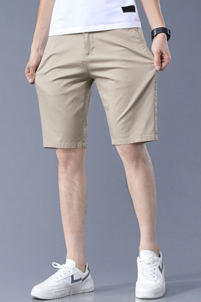 Men Athletic Plain Pocket Detailed Mid Waist Slim Fit Button Placket Shorts