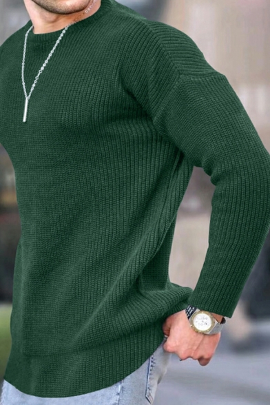 Classic Sweater Pure Color Long-sleeved Crew Neck Slimming Pullover Sweater for Men