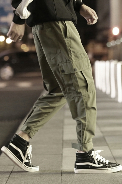 Edgy Men Solid Long Length Loose Fit Flap Pocket Drawcord Waist Cargo Pants