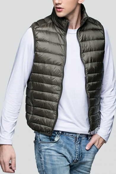 Leisure Pure Color Stand Collar Pocket Decoration Regular Fitted Zip Down Vest for Guys