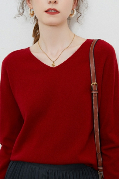 Stylish Women Whole Colored Regular Fitted Long Sleeves V-neck Knitted Top