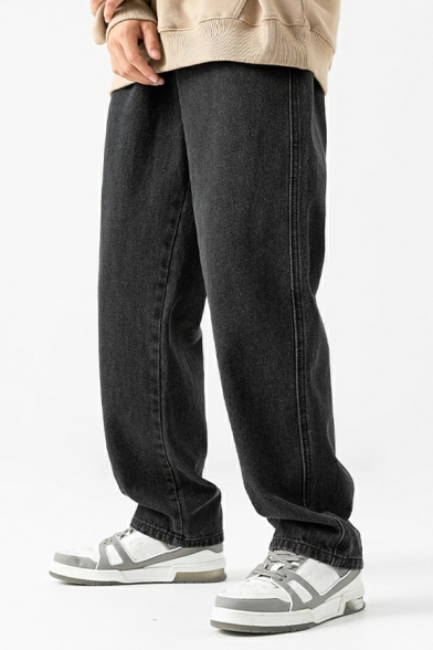 Men Modern Plain Pocket Detailed Full Length Mid Rise Loose Fitted Zip Fly Jeans