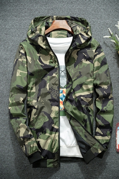 Modern Guys Camouflage Pattern Pocket Long Sleeve Hooded Regular Fit Zip Closure Jacket