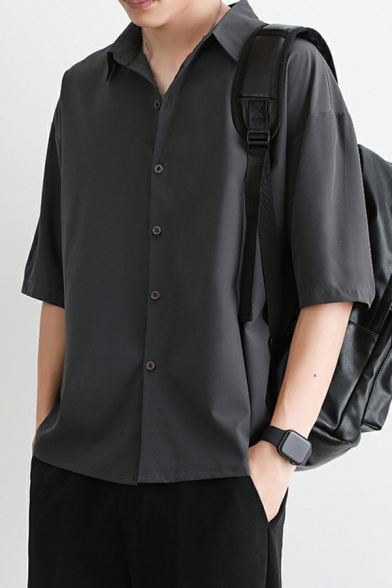 Men Urban Solid Color Turn-down Collar Regular Fit Half Sleeve Button Up Shirt