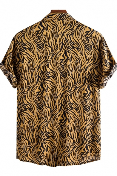 Urban Shirt Leopard Pattern Short Sleeves Regular Button Placket Shirt for Men