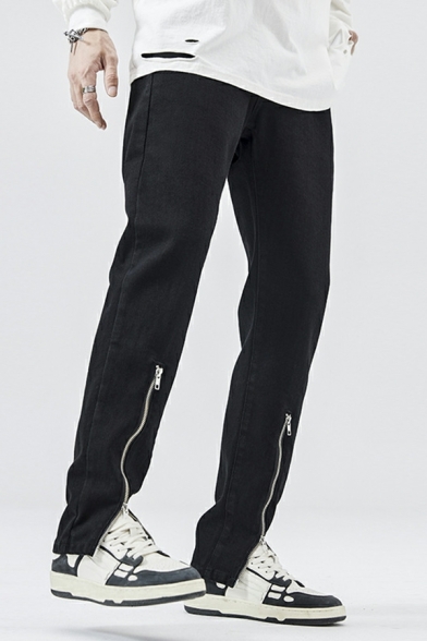 Athletic Style Slim Fit Long Pants Slim Fit Men’s Trousers With Zipper in Black