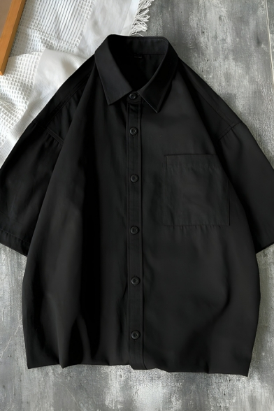 Classic Men’s Loose Fitted Plain Short Sleeve Lapel Neck Button-down Shirt