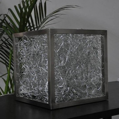 Sqaure Aluminum wire Adorned Novelty Table Lamp