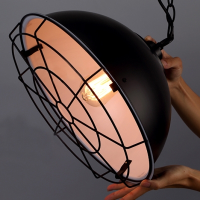 Industrial Retro Black Pendant Light with A Protective Guard