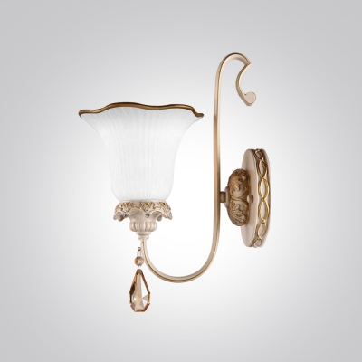 Elegant Scrolling Arm and Beautiful Crystal Drop Composed Dazzling European Style Single-light Wall Sconce