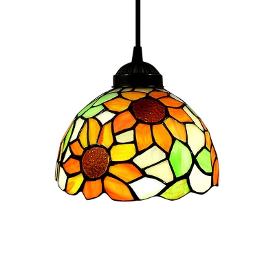 Elegant Tiffany Style Pendant Light with Oversize Sunflower Pattern