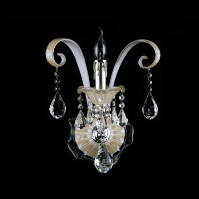 Dazzling Vase Design Crystal Single Light Wall Sconce Offers Glamourous Embellishment