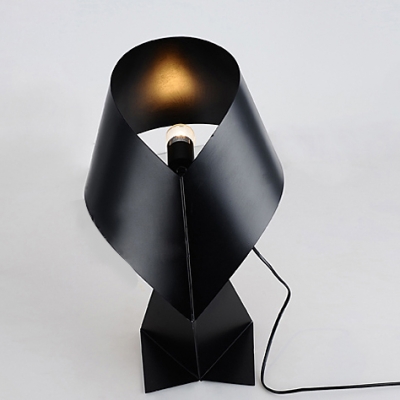 Modern Metal Made Mini Table Lamp in White/Black/Red