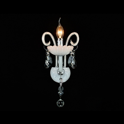 Gleaming Single Light and Dazzling Crystal Formed Impressive Distinguished Wall Sconce