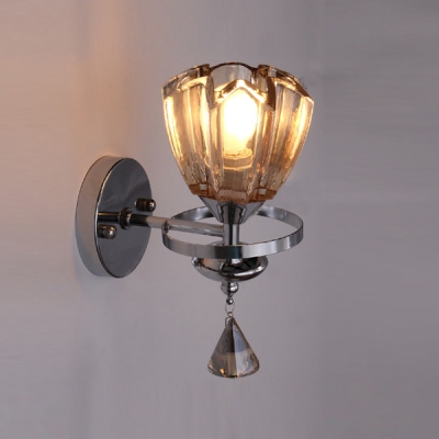 Contemporary Polished Chrome Finish Iron Frame Made Wall Sconce Glittering Look with Shining Glass Shade