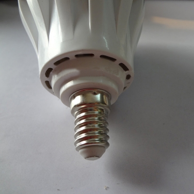 Cool White 7W 220V E14  LED Globe Bulb 2835SMD 180°