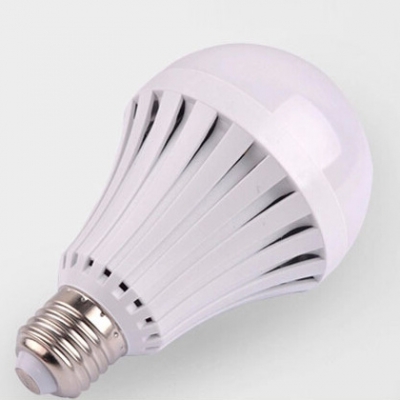 7W PC LED Globe Bulb 2835SMD E27  Cool White Light