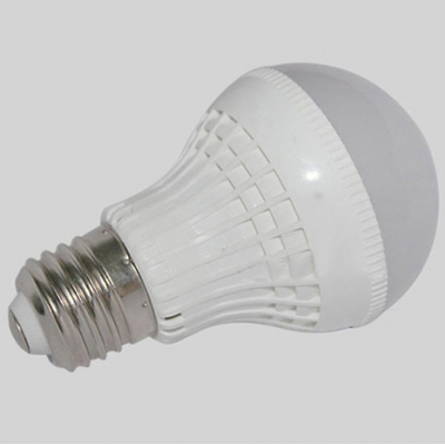 LED Globe Bulb 180° 220V E27 9W  Cool White Lighted