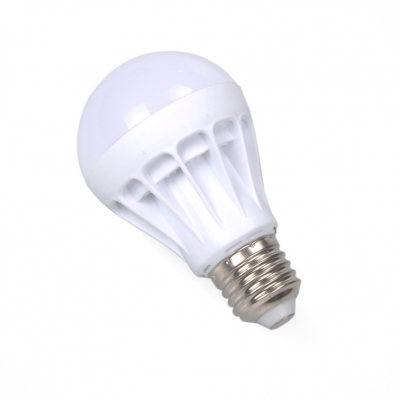 White LED Globe Bulb E27 7W Cool White Light