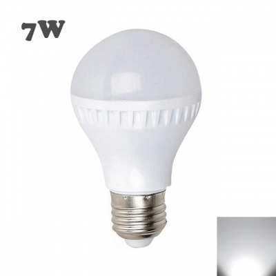 7W 6000K LED Globe Bulb 25Leds 360lm 180° E27
