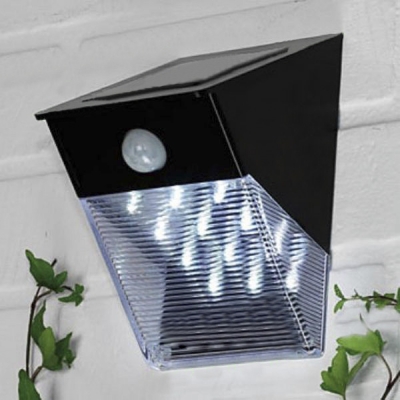 12-LED Solar Power Bright Step Light with Motion Sensor