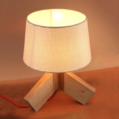 Industrial Tripod Table Lamp Wooden in White Drum Shape